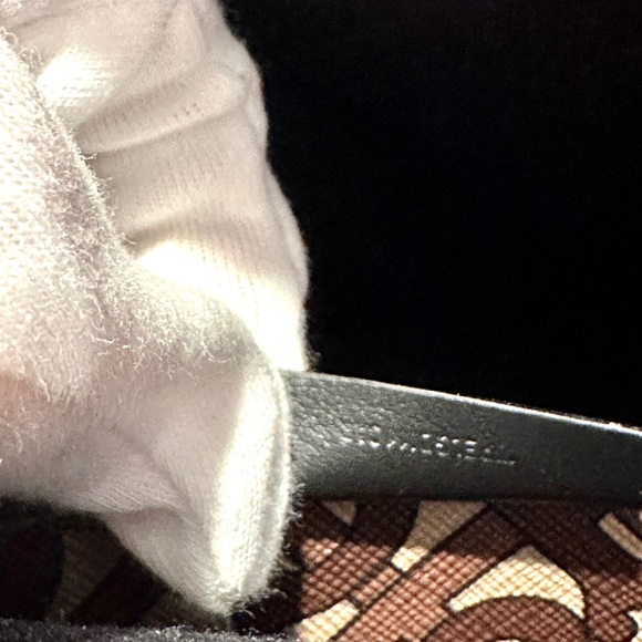 NEW Burberry Red Brown Studded Book Tote Bag - Picture 7 of 9